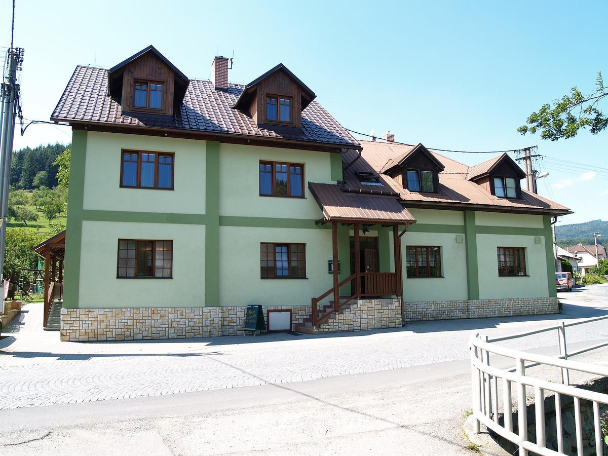 Penzion Pivovar Vranik Trnava Exterior photo